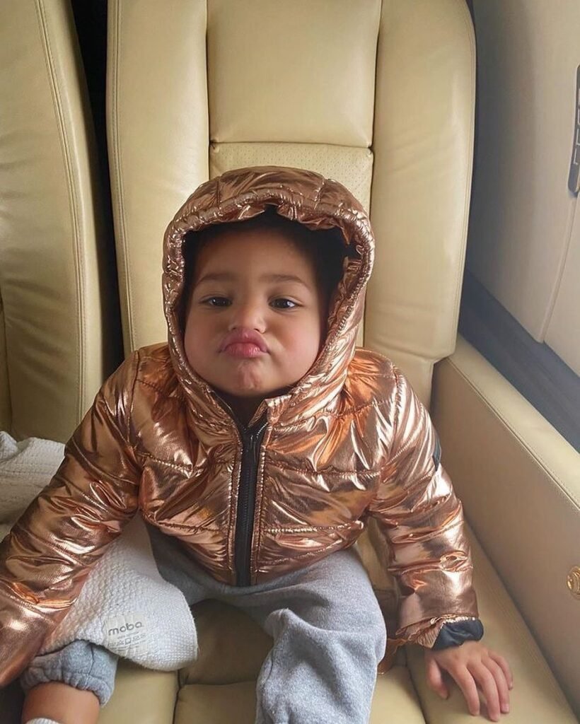 Stormi3