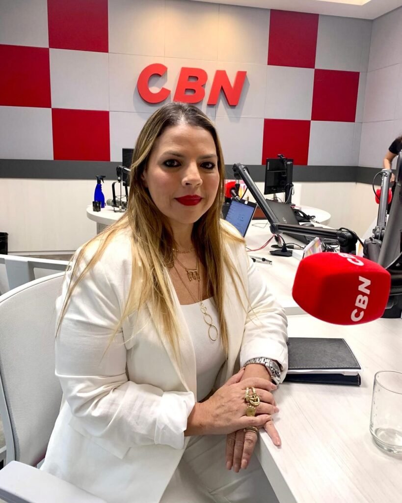 Claudia Cabral