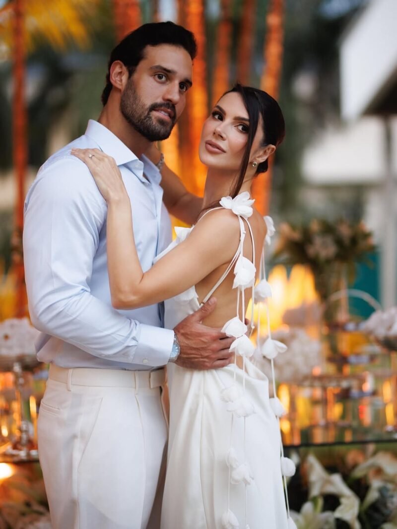 Camila Teixeira e Jonathan
Medeiros - Foto: Reprodução